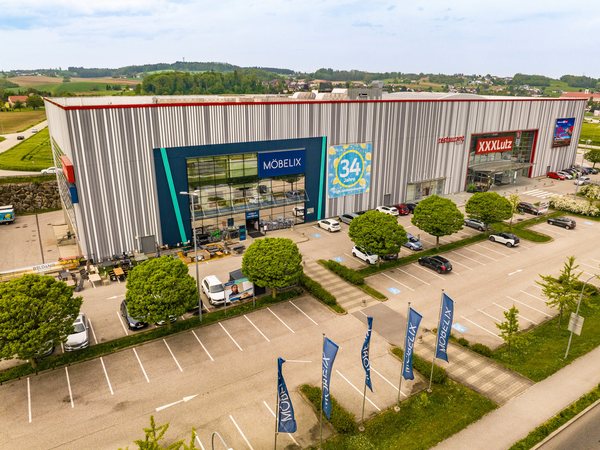 Download Möbelix Steyr 02.jpg
